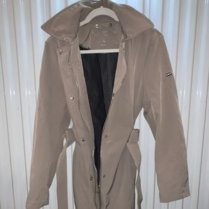 Hooded woman’s trench coat size Large